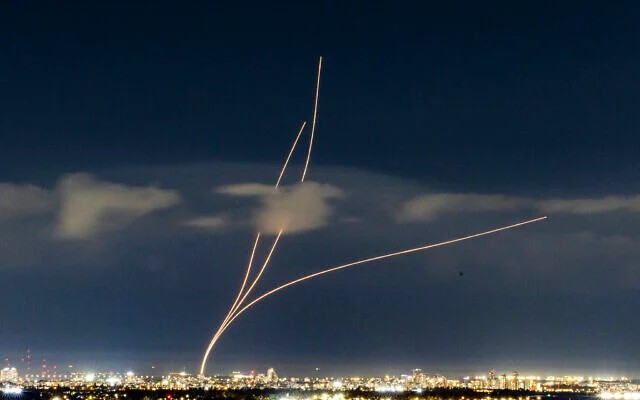 Điểm nóng xung đột ngày 16-3: Rộ tin cạn tên lửa đánh chặn, Israel hành động khẩn - 1