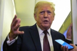 Tổng thống Mỹ Trump nói có thể hoãn thăm Trung Quốc, cảnh báo 'điều rất tồi tệ' với NATO