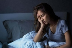 4 việc khiến đường huyết tăng vọt dù không ăn gì