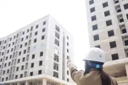 Vì sao giá bất động sản vẫn 'neo' cao?