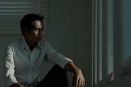 Phát hiện vợ ngoại tình nhờ thay đổi nhỏ trong thói quen dùng điện thoại