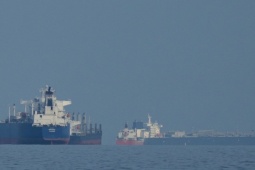 Eo biển Hormuz - mắt xích yếu trong chiến lược Iran của ông Trump