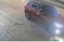 Triệu tập tài xế ô tô rời khỏi hiện trường sau tai nạn khiến một phụ nữ nhập viện