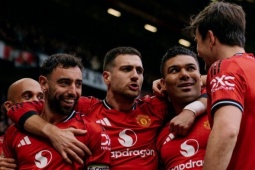 MU thắng tưng bừng Aston Villa: Nhà hát của điệu samba