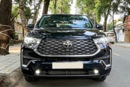 Người dùng đánh giá xe Toyota Innova Cross HEV sau thời gian sử dụng