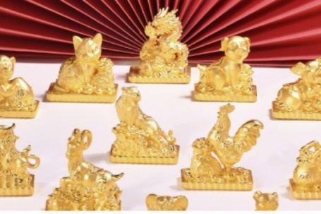 Giá vàng thế giới giảm mạnh, vàng trong nước lại tăng, đắt hơn 24,8 triệu