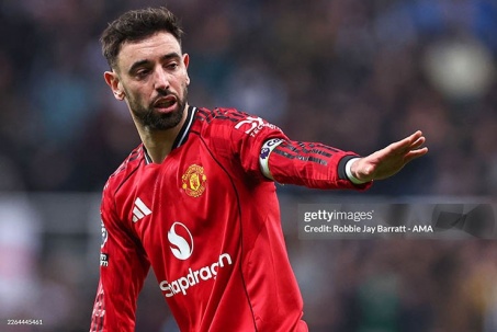 Fernandes trực tiếp mang về 25 điểm cho MU, trái tim không thể thay thế