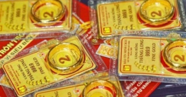 Chốt giá vàng hôm nay ngày 16/3 biến động rất lạ