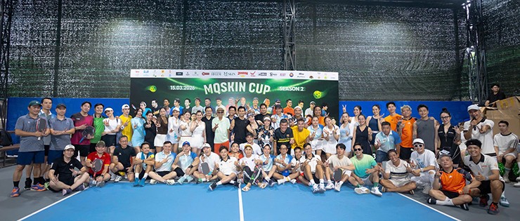 Đông đảo người nổi tiếng tham gia tranh tài