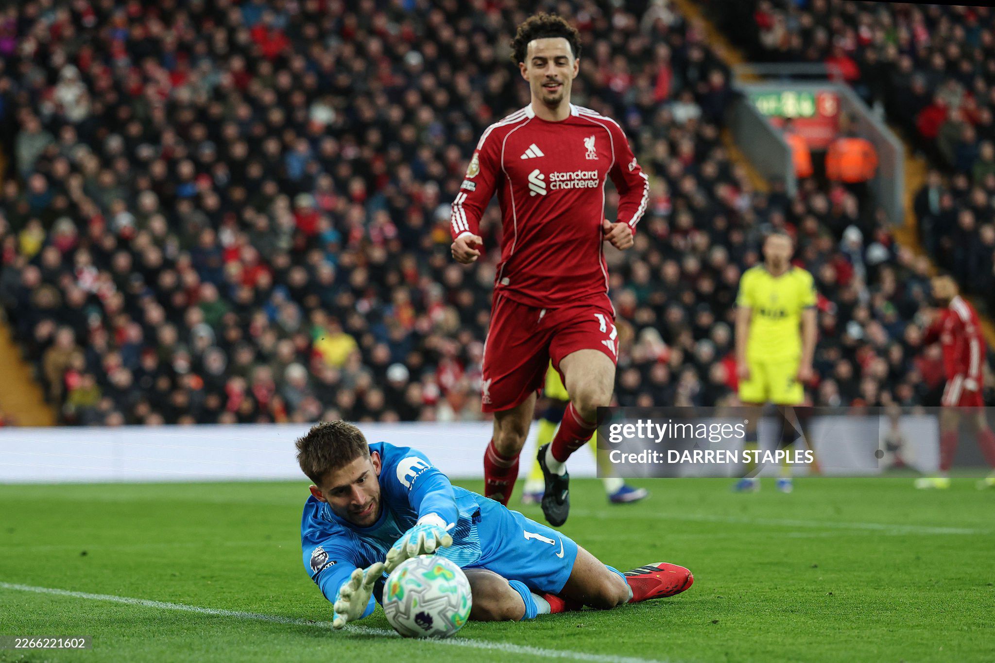 Trực tiếp bóng đá Liverpool - Tottenham: Ekitike phung phí cơ hội quý như vàng (Hết giờ) - 6