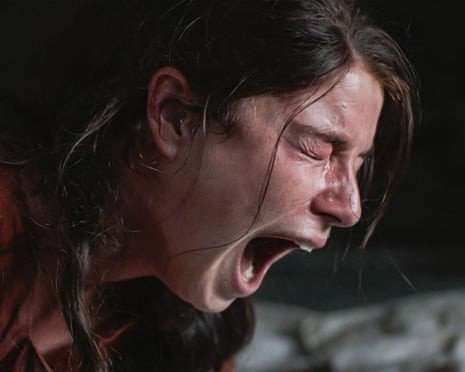 Buckley vào vai Agnes - vợ của William Shakespeare. Cô dẫn dắt toàn bộ câu chuyện. Phim nhấn vào nỗi đau khi con trai của họ qua đời.