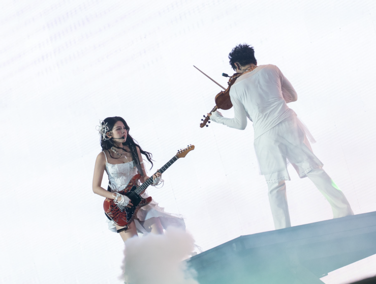 Dàn anh trai khuấy đảo Mỹ Đình - 21