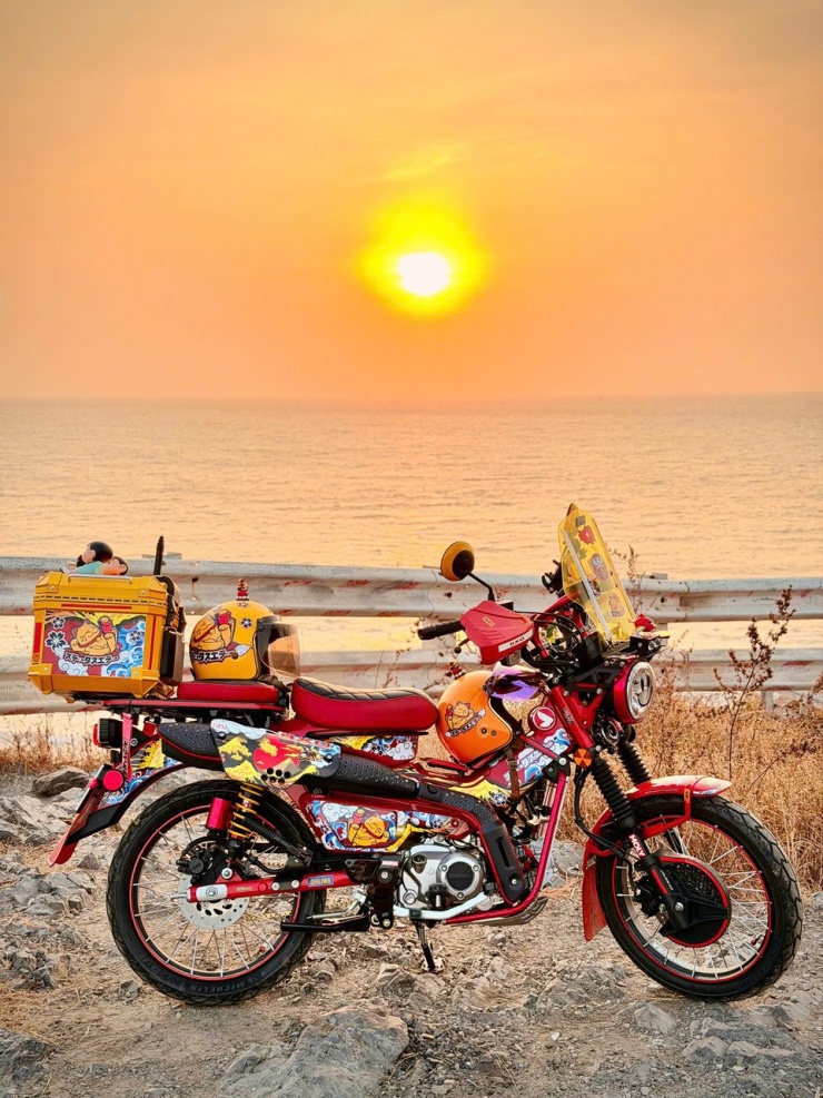 Honda CT125 độ theo phong cách 'cải lương' độc nhất của chủ xe Sài Gòn - 17