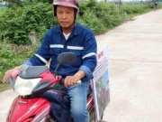 Con trai ở Hà Tĩnh dán thông báo “tìm mẹ” lên xe máy cũ, rong ruổi khắp nơi suốt hơn một tháng