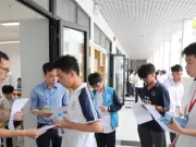 Tuyển sinh lớp 10 ở Hà Nội: Cách đăng kí nguyện vọng để không ‘trắng tay’