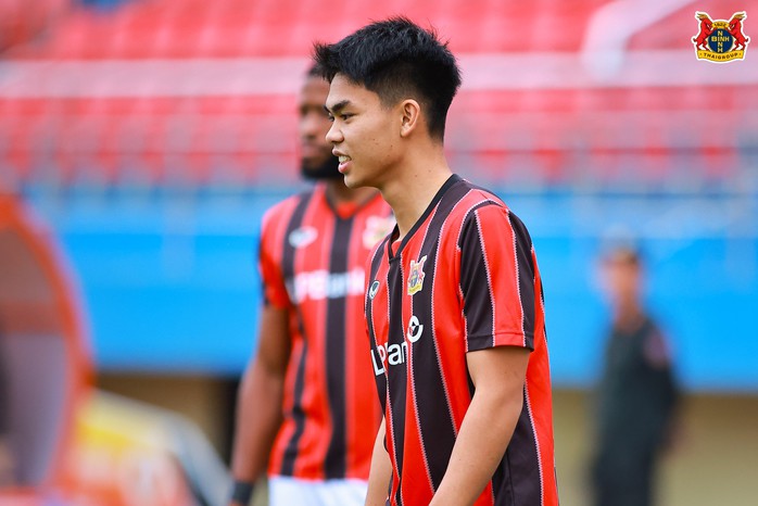 Tuyển U23 Việt Nam mất tiền đạo chủ lực - 3