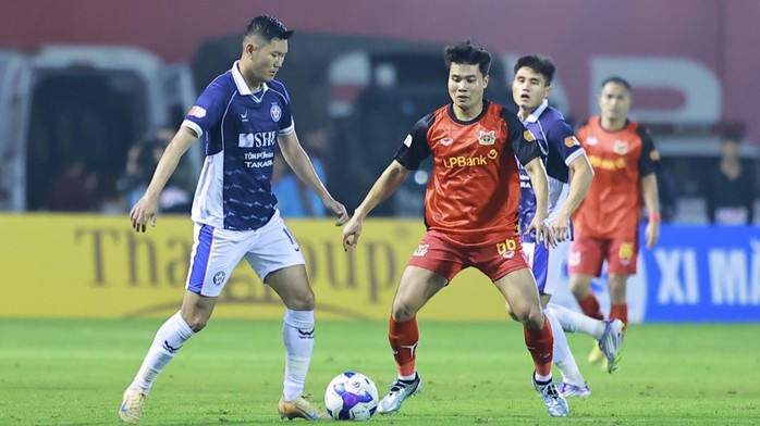 Đà Nẵng và Ninh Bình đang trong giai đoạn "khó thở" ở V-League mùa này