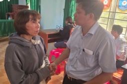 Nhà dân thành “vực sâu” khi làm đường ở Đồng Nai: Chủ đầu tư xin lỗi, hỗ trợ dân