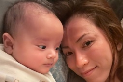 Ảnh sao 17/3: Lộ Lộ chăm con giúp chồng quá cố