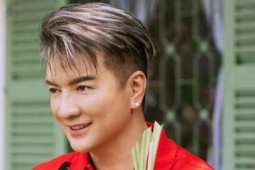 “Ông hoàng nhạc Việt” Đàm Vĩnh Hưng lên tiếng chuyện bỏ hát bán... cà phê