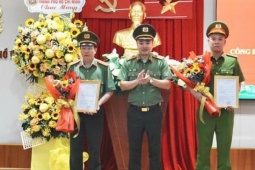 Công bố quyết định bổ nhiệm Thủ trưởng Cơ quan ANĐT và Thủ trưởng Cơ quan CSĐT Công an TPHCM