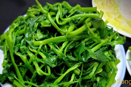 Luộc rau muống bao lâu thì chín, làm thế nào để rau xanh ngon?