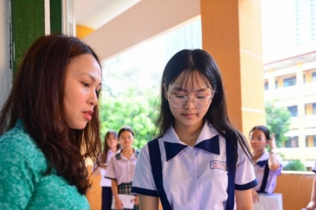 Khoảng 51.000 học sinh TPHCM không có chỗ học lớp 10 công lập