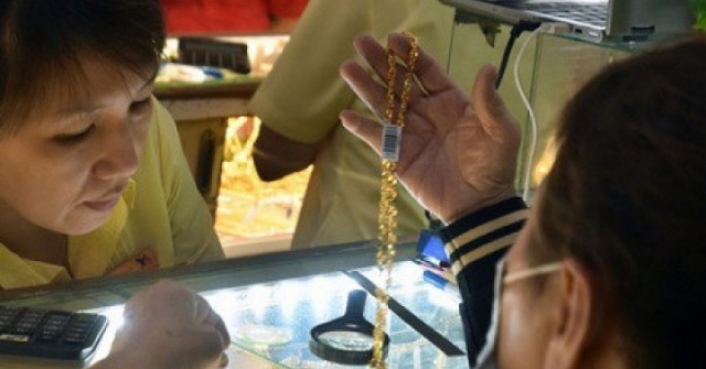 Giá vàng hôm nay, 17-3: Sụt giảm rất mạnh