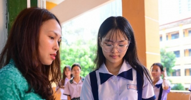 Khoảng 51.000 học sinh TPHCM không có chỗ học lớp 10 công lập