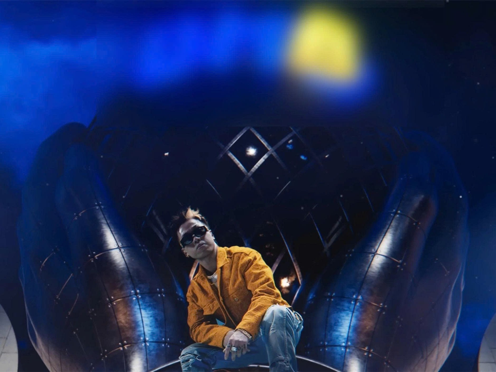 Á quân ngông cuồng làm bẩn nhạc Việt và coi thường pháp luật, phải xử nghiêm - 3