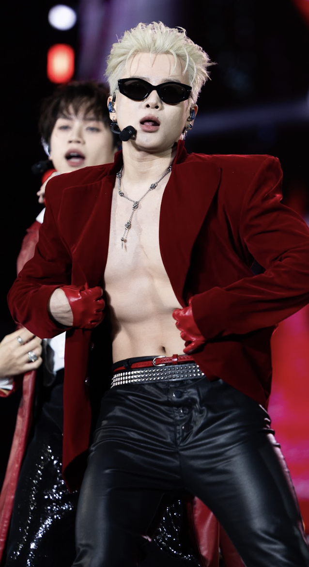 Dàn anh trai khuấy đảo Mỹ Đình - 33