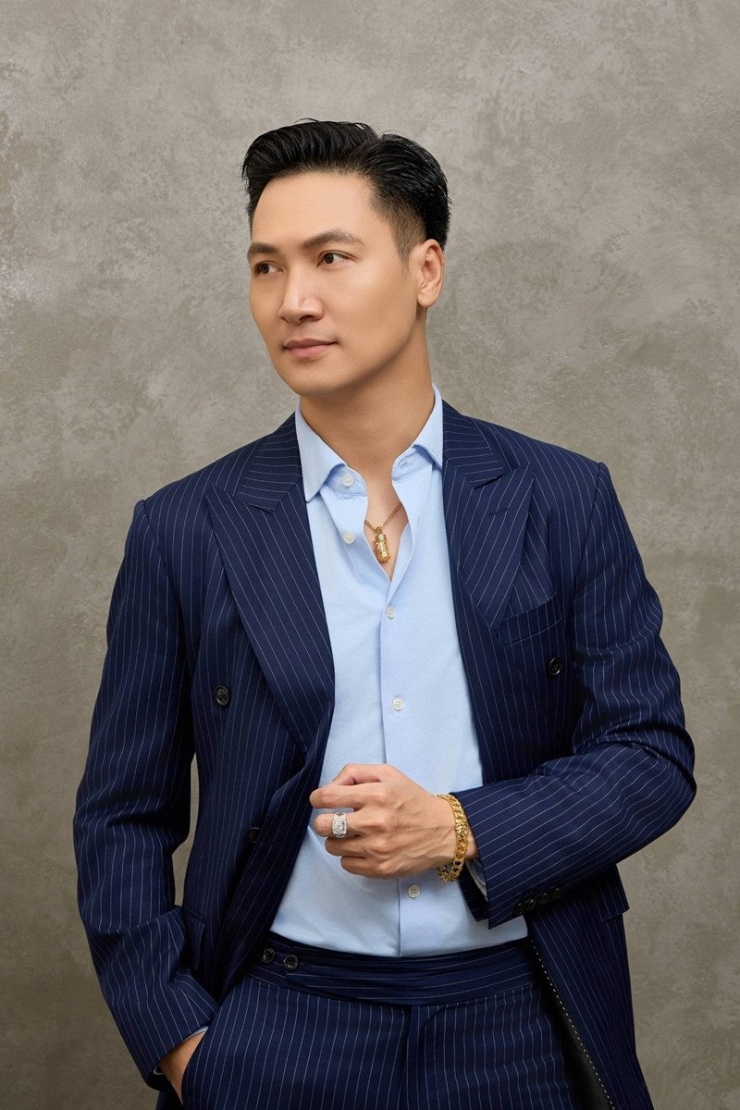 Mạnh Trường tình cờ tham gia lớp tạo nguồn kéo dài 3 tháng tại Trường Sân khấu Điện ảnh và may mắn bén duyên với nghiệp diễn.