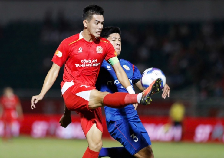 Tiến Linh đang sa sút phong độ trong màu áo CA TP.HCM. (Ảnh: VPF)