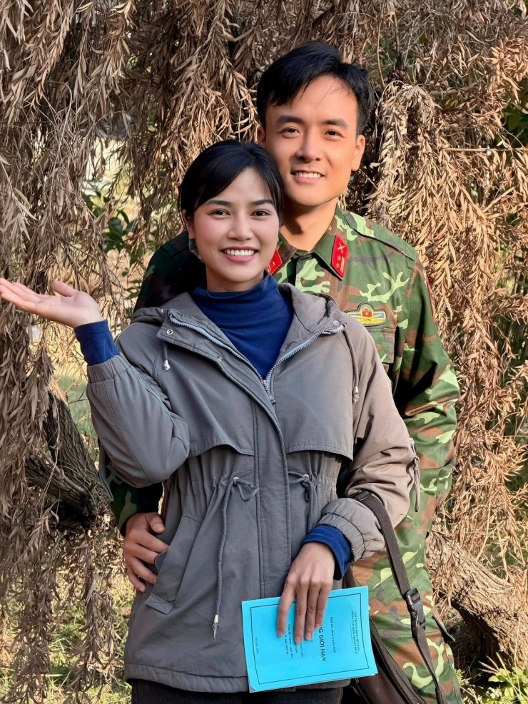 Cặp vợ chồng éo le nhất phim giờ vàng: Cứ đóng phim chung là xa cách, đối đầu - 4