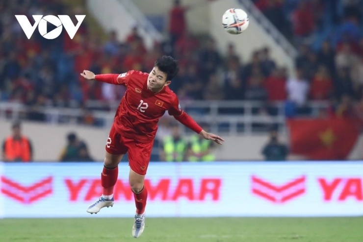 Cầu thủ chạy cánh trái Phan Tuấn Tài có tên trong danh sách sơ bộ của ĐT Việt Nam theo thông báo từ phía CLB Thể Công Viettel và vừa có pha kiến tạo ấn tượng cho Lucao ghi bàn duy nhất trong trận thắng Hải Phòng ở vòng 16 V-League. Dẫu vậy, Phan Tuấn Tài vẫn chưa bén duyên trở lại với màu áo ĐT Việt Nam khi không được HLV Kim Sang Sik chọn vào danh sách chính thức.