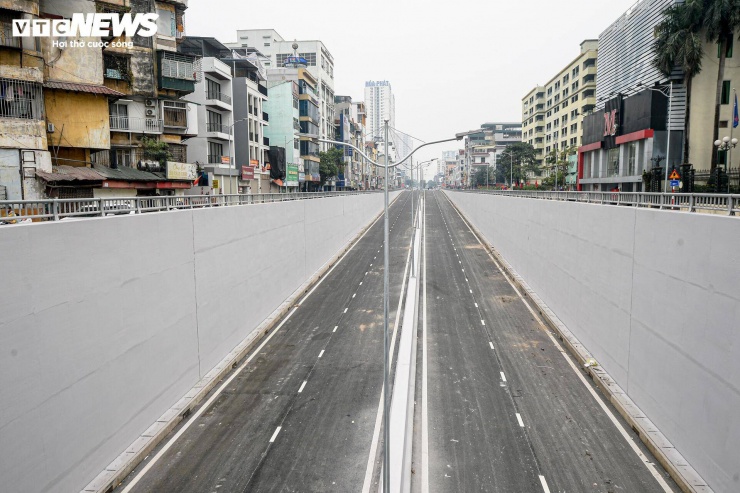 Hiện nay, khu vực này đã được đầu tư xây dựng hầm chui để giảm áp lực giao thông.