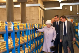 Thành phố giữ 1.550 tỷ USD vàng dưới lòng đất, mỗi ngày giao dịch hơn 1.500 tấn