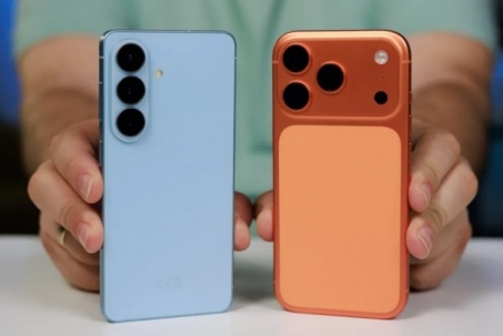 Người dùng đang tỉnh ngộ với những smartphone cao cấp của Samsung và Apple