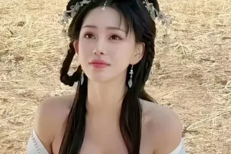 Quyết định thay đổi giới giải trí