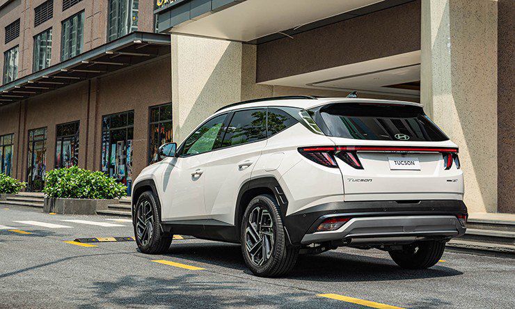 CX-5 và “6 năm trên đỉnh cao”: CR-V và Tucson liệu có thể soán ngôi? - 6