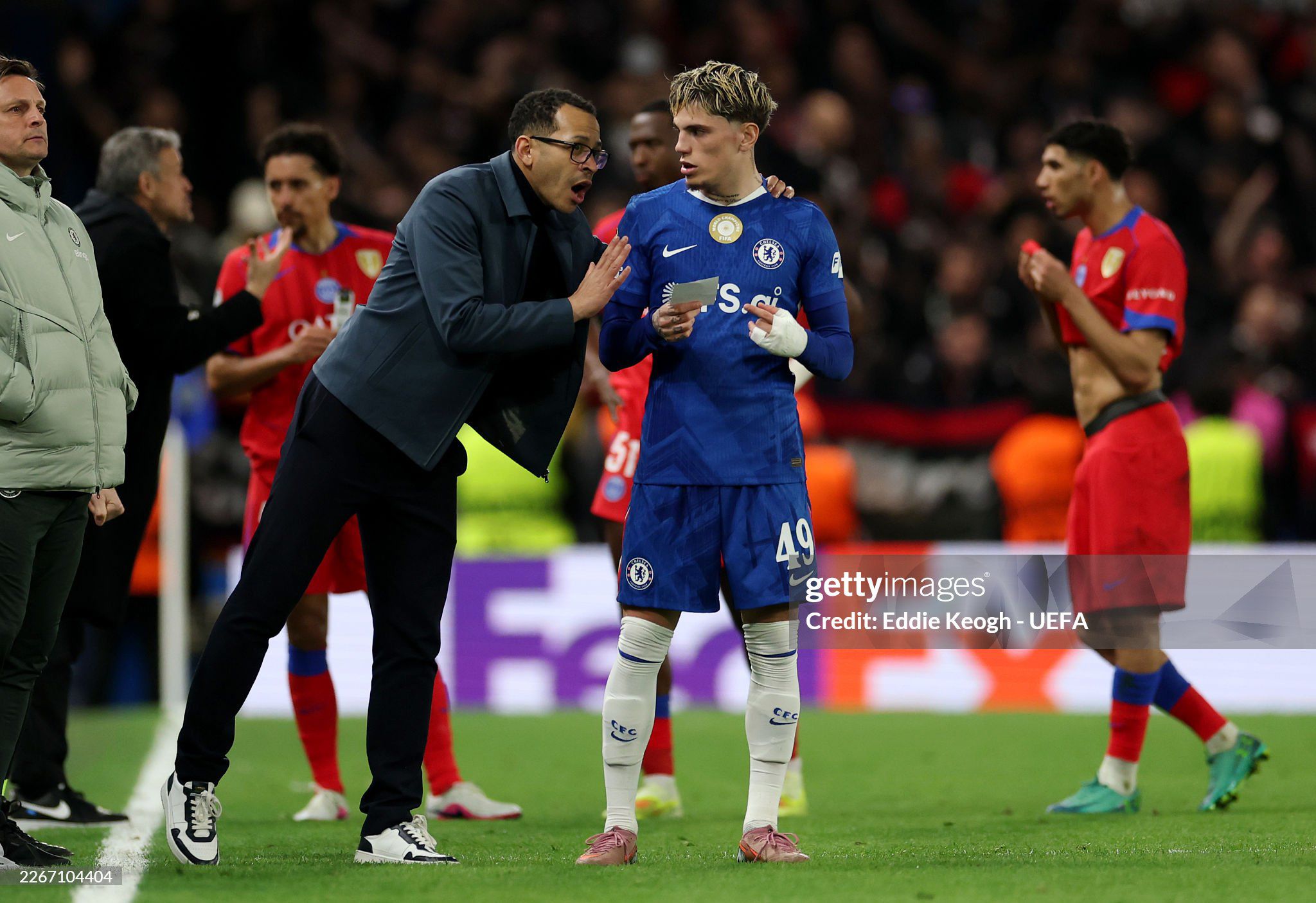 HLV Rosenior thất vọng về kết quả