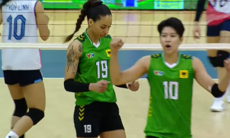 Ngoại binh Lianet Garcia (số 19) chơi trận đấu rất hay trong màu áo nữ Long An