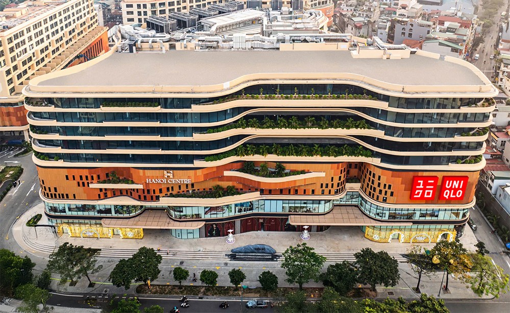 Đón chờ diện mạo mới: Trải nghiệm cửa hàng UNIQLO thứ 31 tại Hanoi Centre từ ngày 27/03 - 1