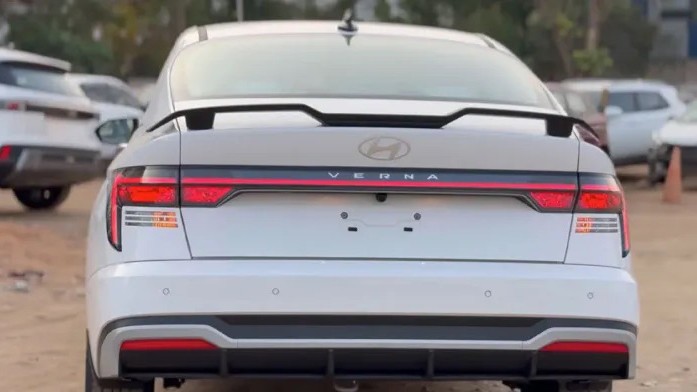 Hyundai Accent bản nâng cấp lộ diện - 2