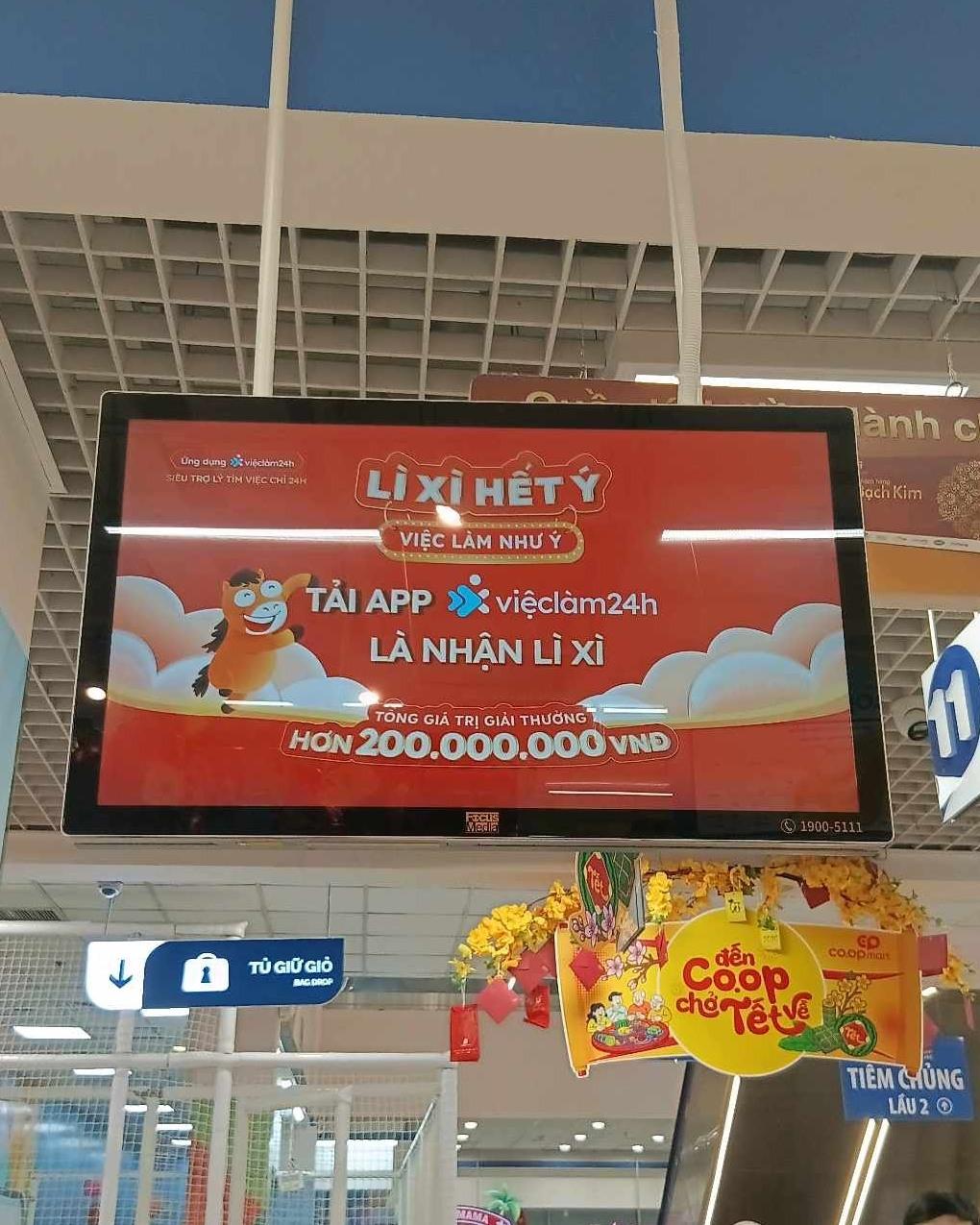 Vieclam24h tô đỏ mọi không gian cũng chiến dịch “Việc làm như ý - Lì xì hết ý”