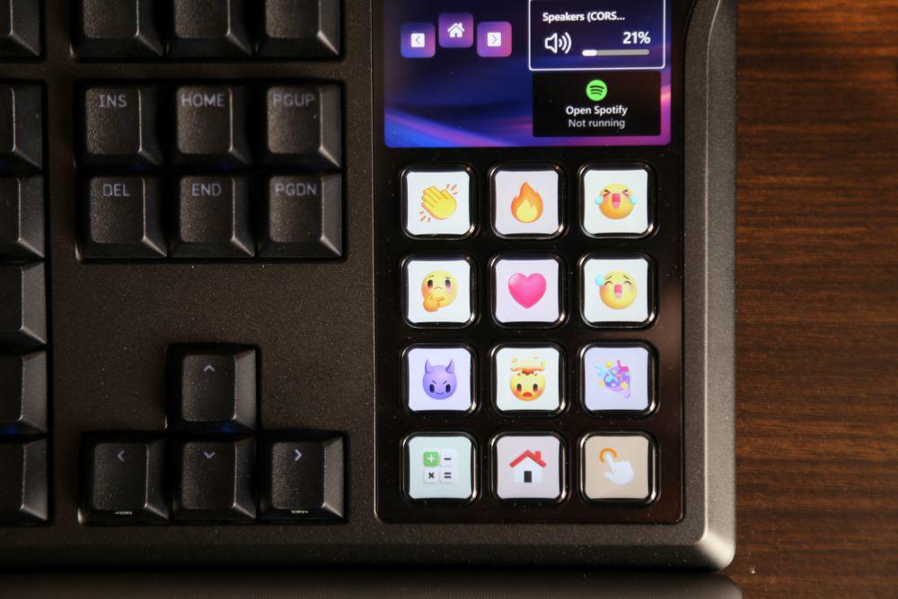 Chiếc bàn phím độc lạ với màn hình LCD và Stream Deck, gửi emoji trong "một nốt nhạc" - 9
