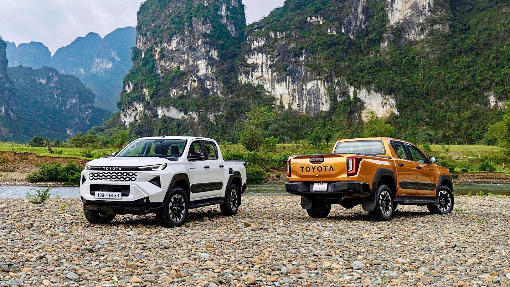 Xe bán tải Toyota Hilux bán ra&nbsp;871 xe trong tháng 2/2026.