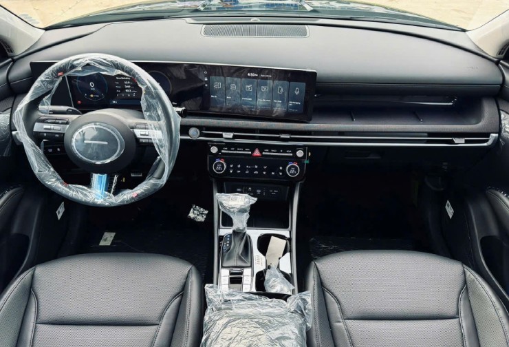 So sánh toàn diện Hyundai Tucson và Honda HR-V - 7