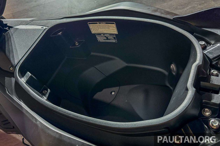 WMoto NX150S 2026 ra mắt: Xe ga giá rẻ, trang bị “ngon”, thách thức PCX160 - 8