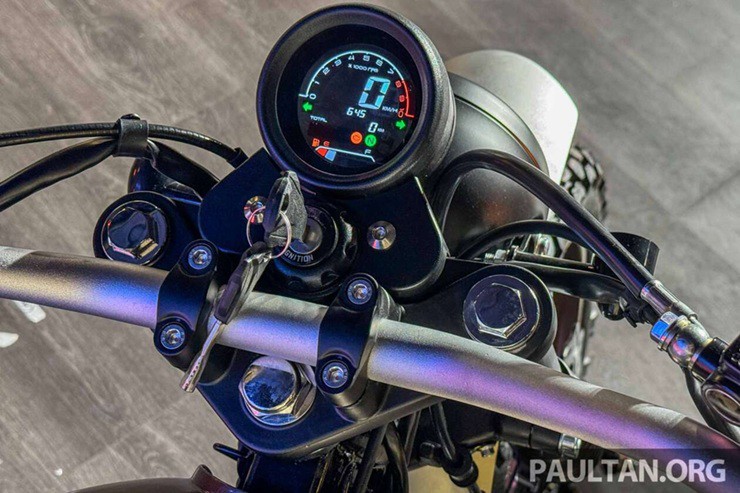 Mô tô scrambler giá ngang Honda Air Blade, trang bị vượt kỳ vọng - 4